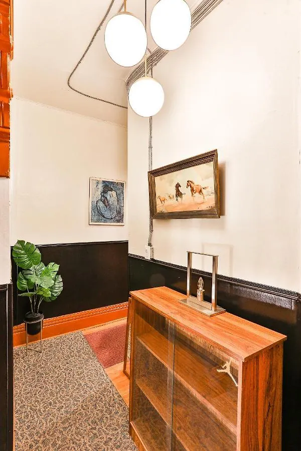 Eclectic Victorian West House 5*, 多伦多 加拿大