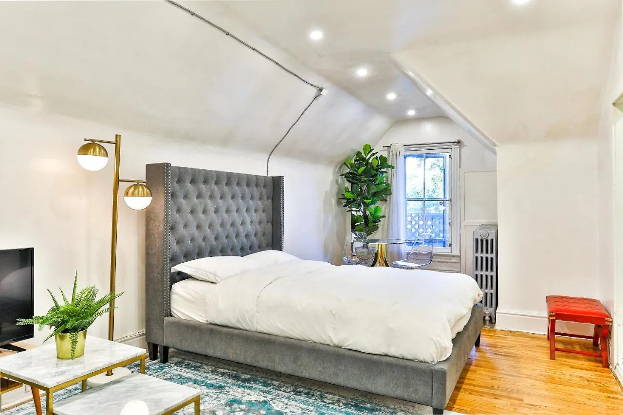 Eclectic Victorian West House 多伦多