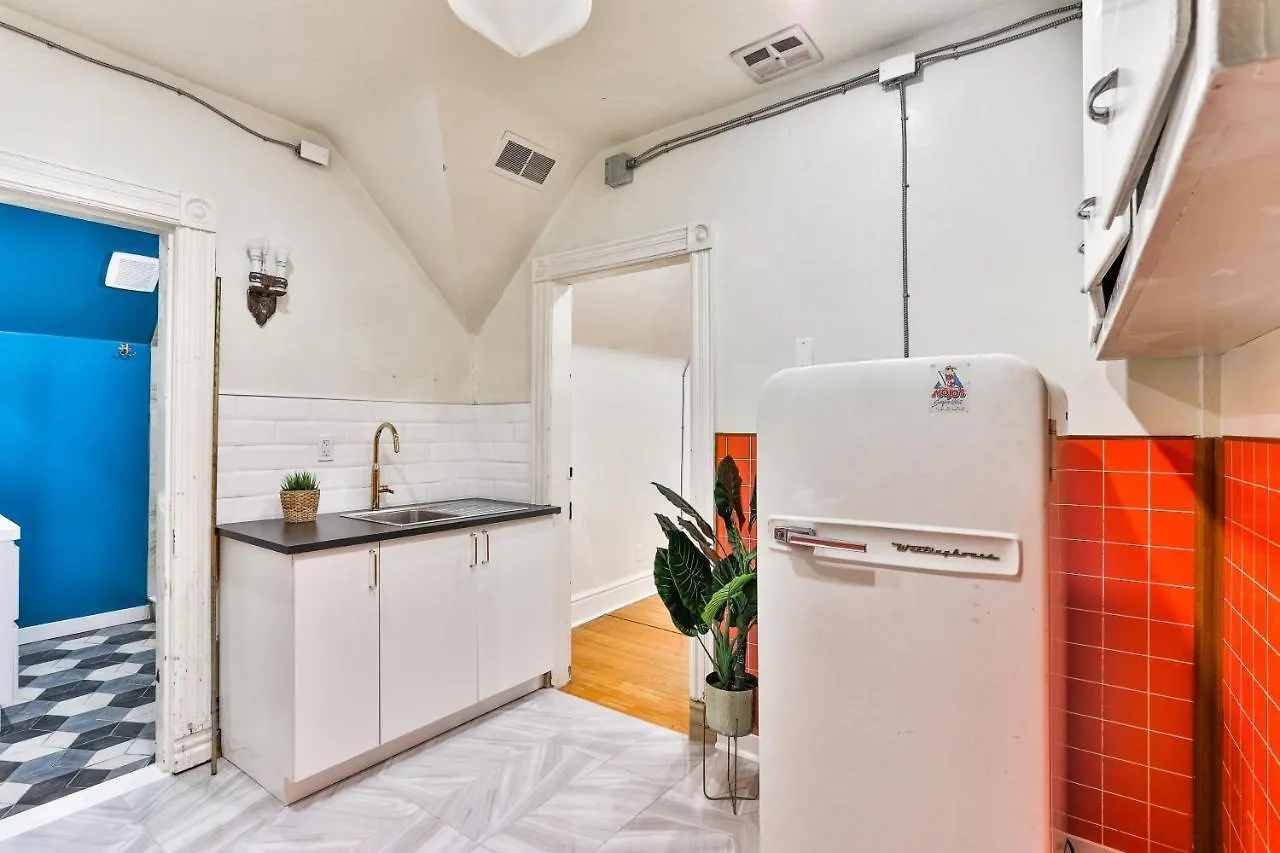 Eclectic Victorian West House 5*, 多伦多 加拿大